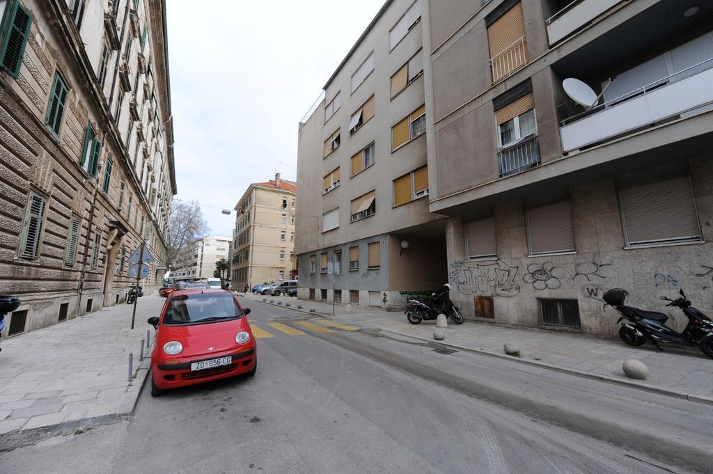 Little Cosy Apartment Zadar Exterior foto